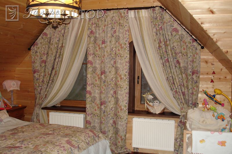 Классические шторы,Шторы для мансардных и сложных окон,Спальня